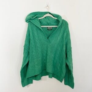 American Eagle Large Kelly Green Cable Knit Hooded Hoodie‎ Sweater